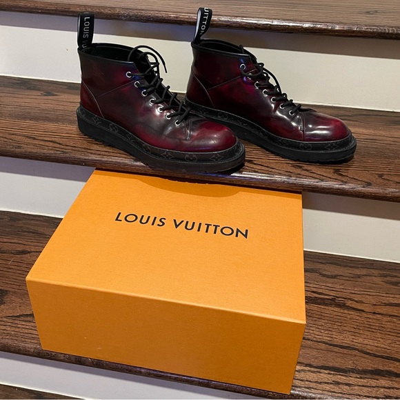 Louis Vuitton Boots - Picture 3 of 12